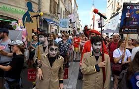 Festival d'Avignon 2022 : Perturbé par deux années de Covid-19, le festival  ouvre ce jeudi