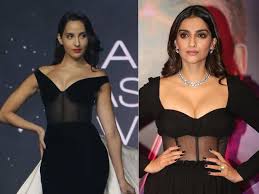 nora fatehi Gauri & Nainika gown: when nora fatehi rocks the corset gown  better than sonam kapoor - सोनम कपूर के जिन कपड़ों पर हुआ था बवाल, उसी तरह  की ड्रेस पहन