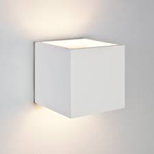 Details About Astro Pienza Square Cube Ceramic Plaster Wall Light 60w E27 White