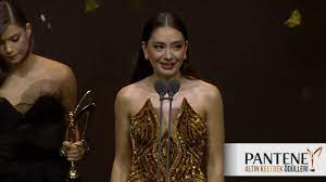 Pantene Altın Kelebek Pantene Yıldızı Parlayanlar Ödülü - YouTube