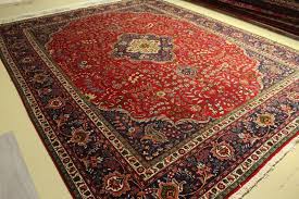 large vine persian rug handknotted