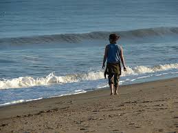 Woman, Beach, Walk, sea, men, people, outdoors, walking, wave, one Person |  Pxfuel