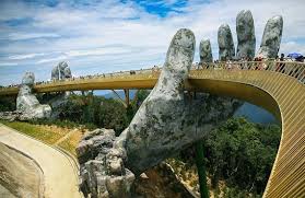 Sun world ba na hills has been a major tourist destination of da nang, attracting tourists with a series of events and unique projects such as ba na cable car, french village, love garden, museum wax… Danang S Golden Bridge Becomes A Tourism Hit Asia Dmc