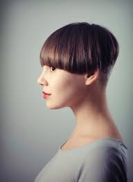 This is because there are four basic face shapes, namely square, round, oval and elongated. Short Haircuts For Oval Faces For Women All Things Hair Us
