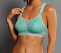 These sports bras are rated the best for support and comfort for all sizes. 24 Best Sports Bras For Large Breasts That Are Actually Supportive