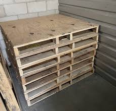 flat top wood pallets heavy duty for