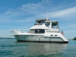 Purchase 2000 carver 356 aft cabin motor yacht at knot 10 yacht sales in baltimore, md. Carver 356 Aft Cabin Motor Yacht 1999 Boats For Sale Yachts