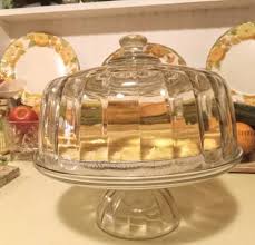 Pedestal 11in Clear Cake Plate W Dome