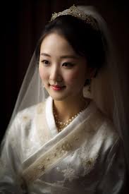 traditional korean wedding dress