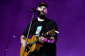 Sam Hunt Performs New Song Sinning With You At Bud Light