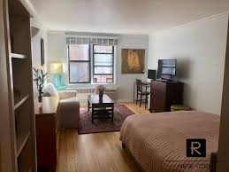 Simple 1 bedroom apartments under 500 71 for your interior decor. 20 Best Cheap Apartments For Rent In New York Ny With Pictures
