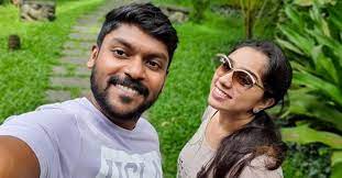 Vidhu prathap though married for around a decade has no child with his partner deepthi. Singer Vidhu Prathap Children Baby Kid Wife Son Daughter Family