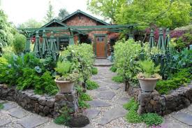 edible landscaping ideas for front yard