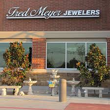 fred meyer jewelers to close 71 s