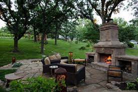 Outdoor Fire Pit And Fireplace Ideas