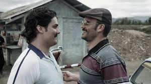 Escobar'ın hayatta olan oğlu sebastián marroquín 2. Pabloescobar Narcos Gifs Get The Best Gif On Giphy