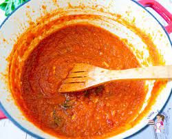 easy homemade marinara sauce with fresh