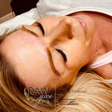 raw yxe cosmetic enhancement clinic