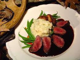 pan seared venison medallions with
