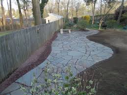 building a flagstone patio overview