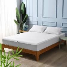 White Polyester Waterproof Mattress Bed