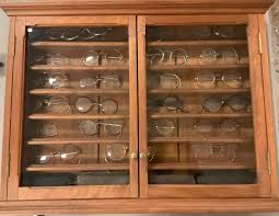 Lot Glass Cabinet 19 5x 26 5 Was