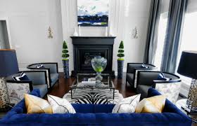 how to decorate a blue velvet sofa 3