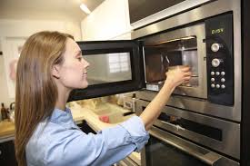 Microwave Repair And Maintenance Advice: Extend The Life Of Your Microwave - Fred's Appliance