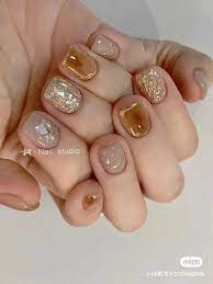 99 mẫu nail đơn giản nhẹ nhàng tôn da