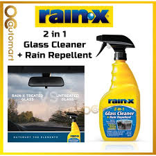 Glass Cleaner With Rain Repellent Spray