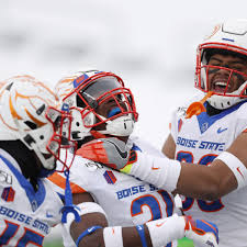 Just Enough Boise State Escapes Fort Collins With 31 24 Win
