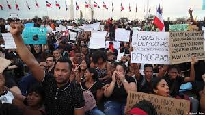 Crecen las protestas por suspensión de elecciones en República Dominicana | Las noticias y análisis más importantes en América Latina | DW | 21.02.2020