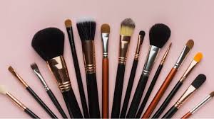 safe tips to clean up your make up brushes