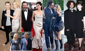 Who will be interviewed from lockdown on tonight's michael sheen transforms into chris tarrant for millionaire cheat show. Michael Sheen S New Girlfriend Is Only The Latest Beauty He Has Wooed Since Kate Beckinsale Split Daily Mail Online