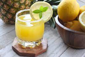 pineapple ginger juice drink