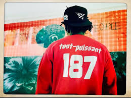 Westside gunn has been promoting his new album pray of paris for a while now. Gxfr On Twitter Jay Z Wearing The Pray For Paris Crew And Rocnation X Gxfr Hat In Front Of A Kerry James Marshall Painting Is Absolutely One Of The Most Iconic Moments