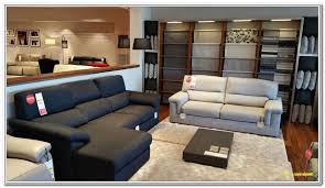 Fin dal 1995 poltronesofà realizza divani e poltrone, rigorosamente realizzati a mano. Canape Poltrone E Sofa Soldes Home Sectional Couch Home Decor