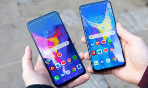 The recently launched honor 20 and honor 20 pro smartphones compete against honor's own honor view20. Honor View 20 Review Can This Budget Flagship Really Dethrone The Brilliant Oneplus 6t Express Co Uk