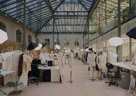 what are the top fashion jobs in paris