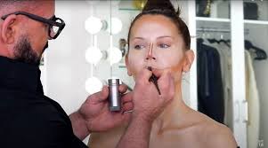 makeup artist s tutorials