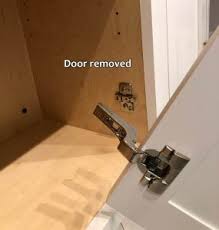 blum hinge door how to remove door
