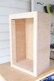 how to build a wall cabinet and door