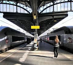 Gare melun de 186 €, bureaux a louer. Paris Disney Best Transfer Private Shuttle Service
