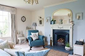 country cottage style living room