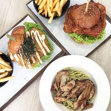 This is a limited edition burger wee yang's har cheong gai recipe is made in singapore and loved by singaporeans. Mentaiko Millefeuille Katsu Burger 16 80 Ha 213 1433