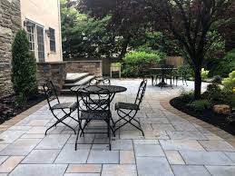 Flagstone Patio Or Paver Patio