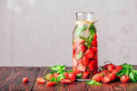diy strawberry detox water recipe