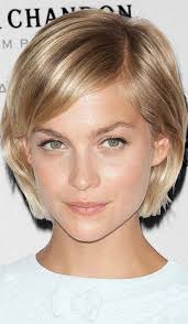 Ellen's hairstyle is now iconic, that's how long she's been wearing it. Short Straight Hairstyles For Women Trending In April 2019 Short Hair With Bangs Thick Hair Styles Straight Hairstyles