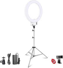 Amazon Com Neewer 18 Inch White Led Ring Light With Silver Light Stand Lighting Kit Dimmable 42w 3200 5600k With Soft Filter Hot Shoe Adapter Cellphone Holder For Make Up Video Shooting Camera