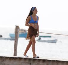 Furthermore, she came into fame after the glamorous fern hawkins tries to use social media as much as possible. Fern Hawkins And Harry Maguire At Nikki Beach In Barbados 08 02 2018 Celebmafia